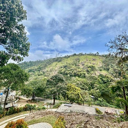 Misty Heights Peermade - Private Mountain Villa Retreat Vandiperiyar Экстерьер фото