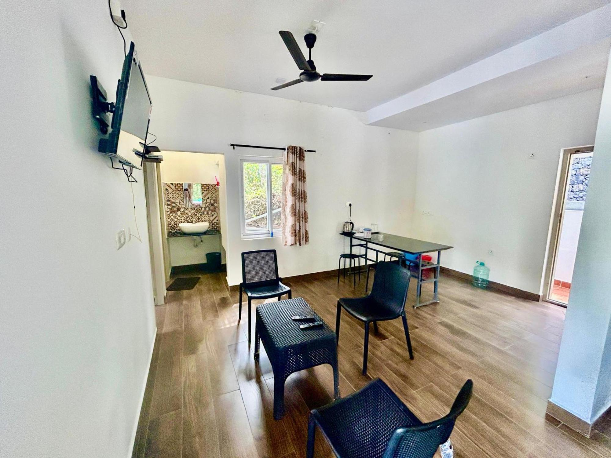 Misty Heights Peermade - Private Mountain Villa Retreat Vandiperiyar Экстерьер фото