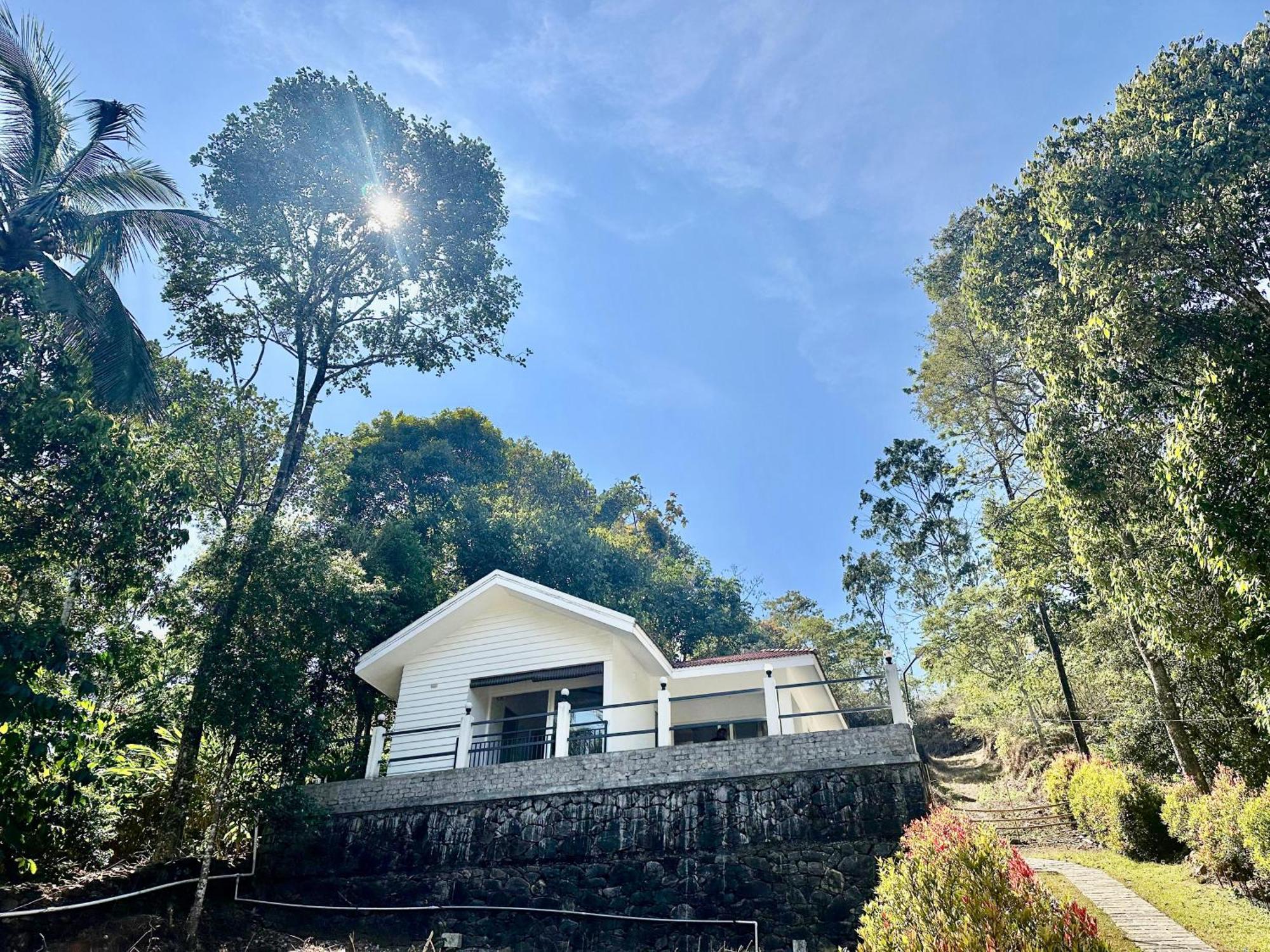 Misty Heights Peermade - Private Mountain Villa Retreat Vandiperiyar Экстерьер фото
